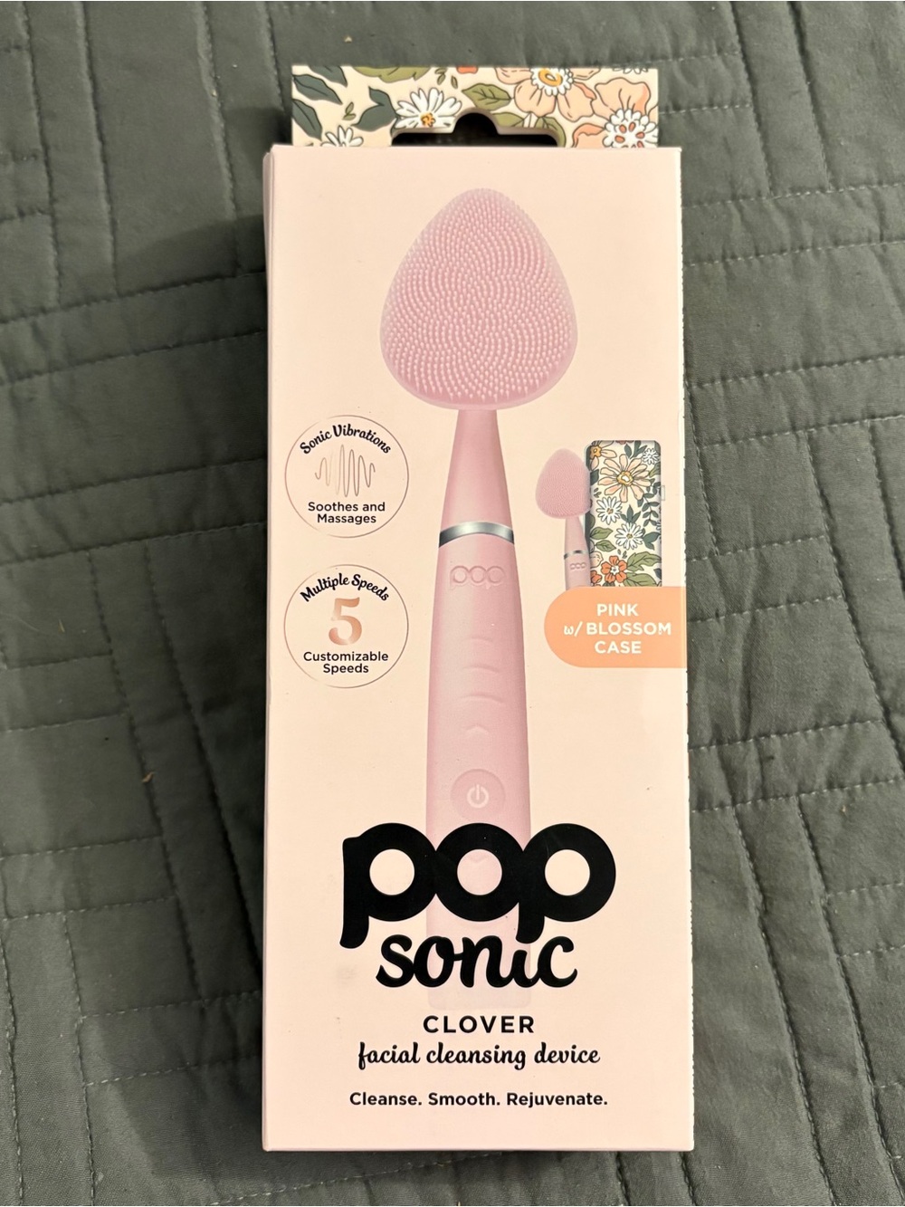 Pop Sonic Clover Facial Cleansing Device Blue W/ Marble Case